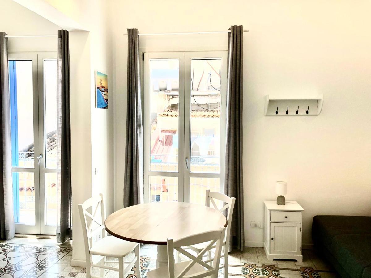 Casa Colore Loft 卡斯泰拉马莱 外观 照片
