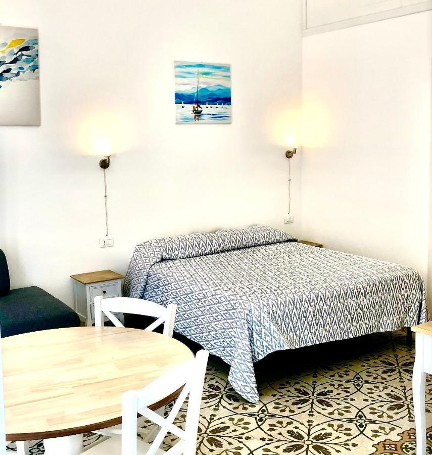 Casa Colore Loft 卡斯泰拉马莱 外观 照片
